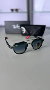 RayBan Sunglasses – Image 1