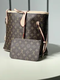 Louis Vuitton Large Bag Super Master – Image 4