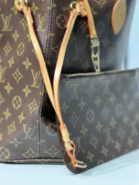 Louis Vuitton Large Bag Super Master – Image 4
