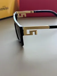 Fendi Sunglasses – Image 3