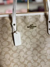 coach bag – Image 4