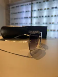 Chanel Rimless Purple Lenses – Image 2