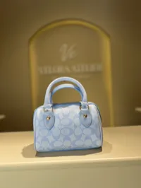 Coach Speedy Baby Blue Bag – Image 5