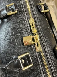 Louis Vuitton Speedy Bandouliere 25 Black Bag – Image 12