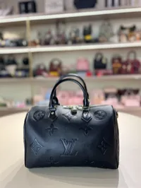 Louis Vuitton Speedy Bandouliere 25 Black Bag – Image 5