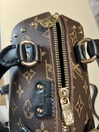 Louis Vuitton Speedy Trunk 20  – Image 10