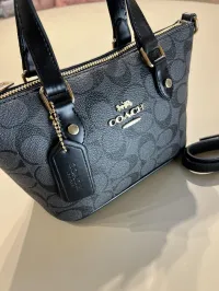 Coach - Mini Gallery Dark Gray & Black – Image 6