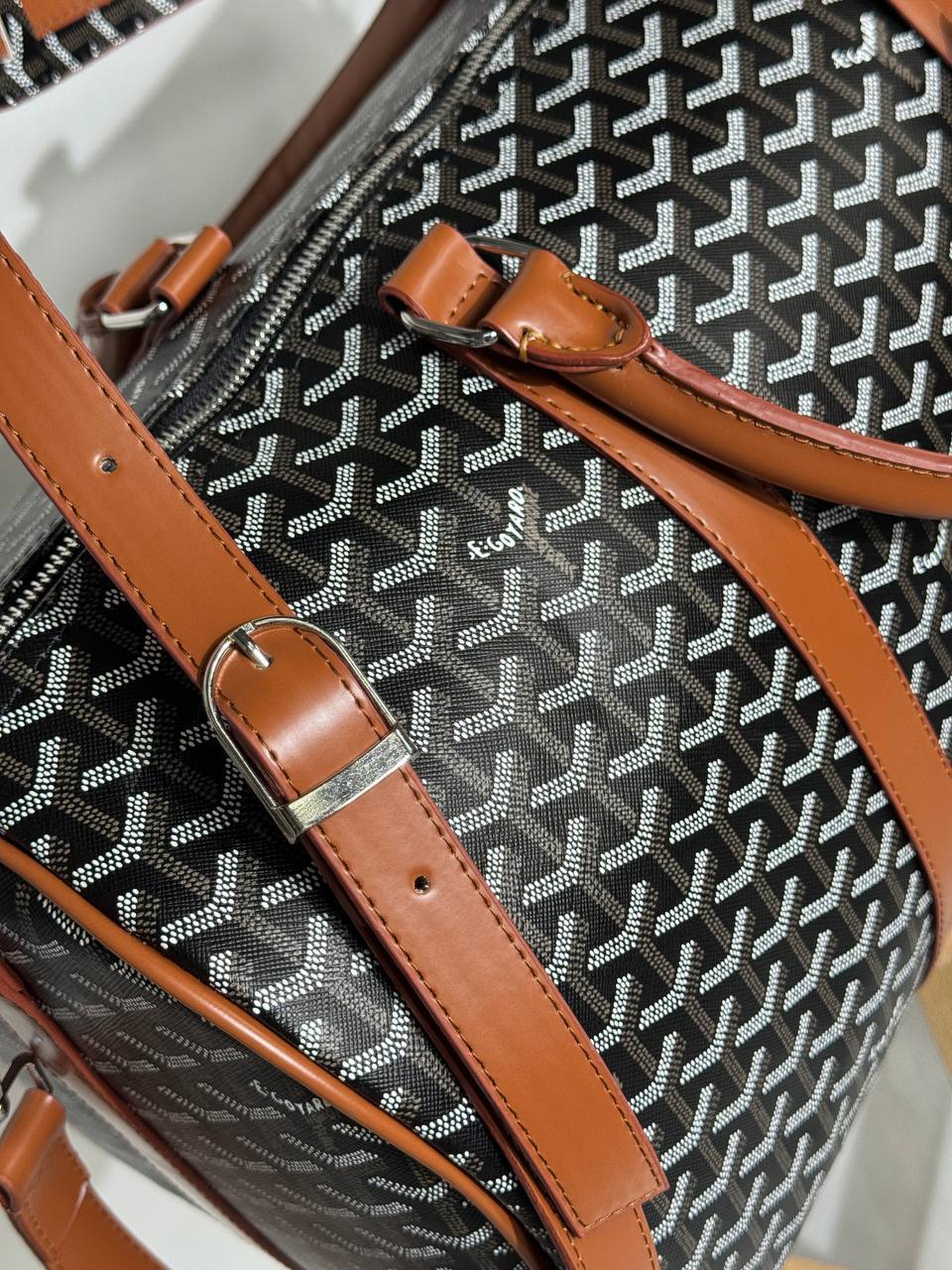 Goyard Travel Bag – Image 3