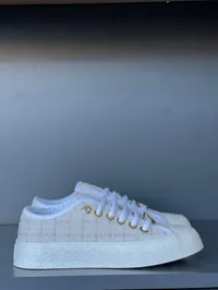 Chanel Tweed Off White Sneakers – Image 5
