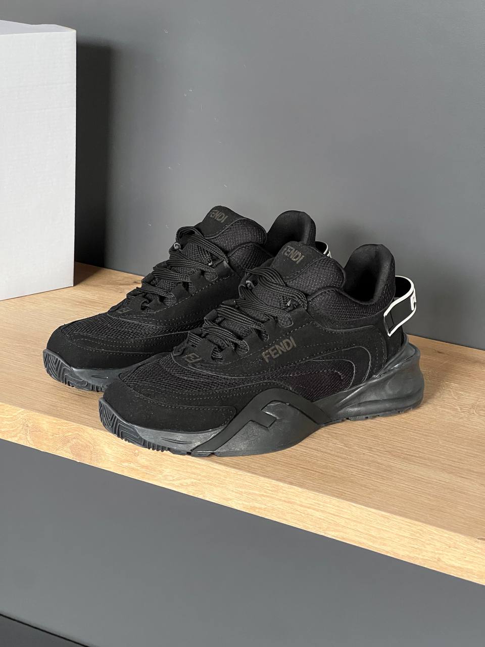 Fendi Flow Black Sneakers – Image 4
