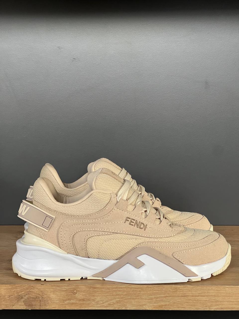 Fendi Flow Beige Sneakers – Image 5