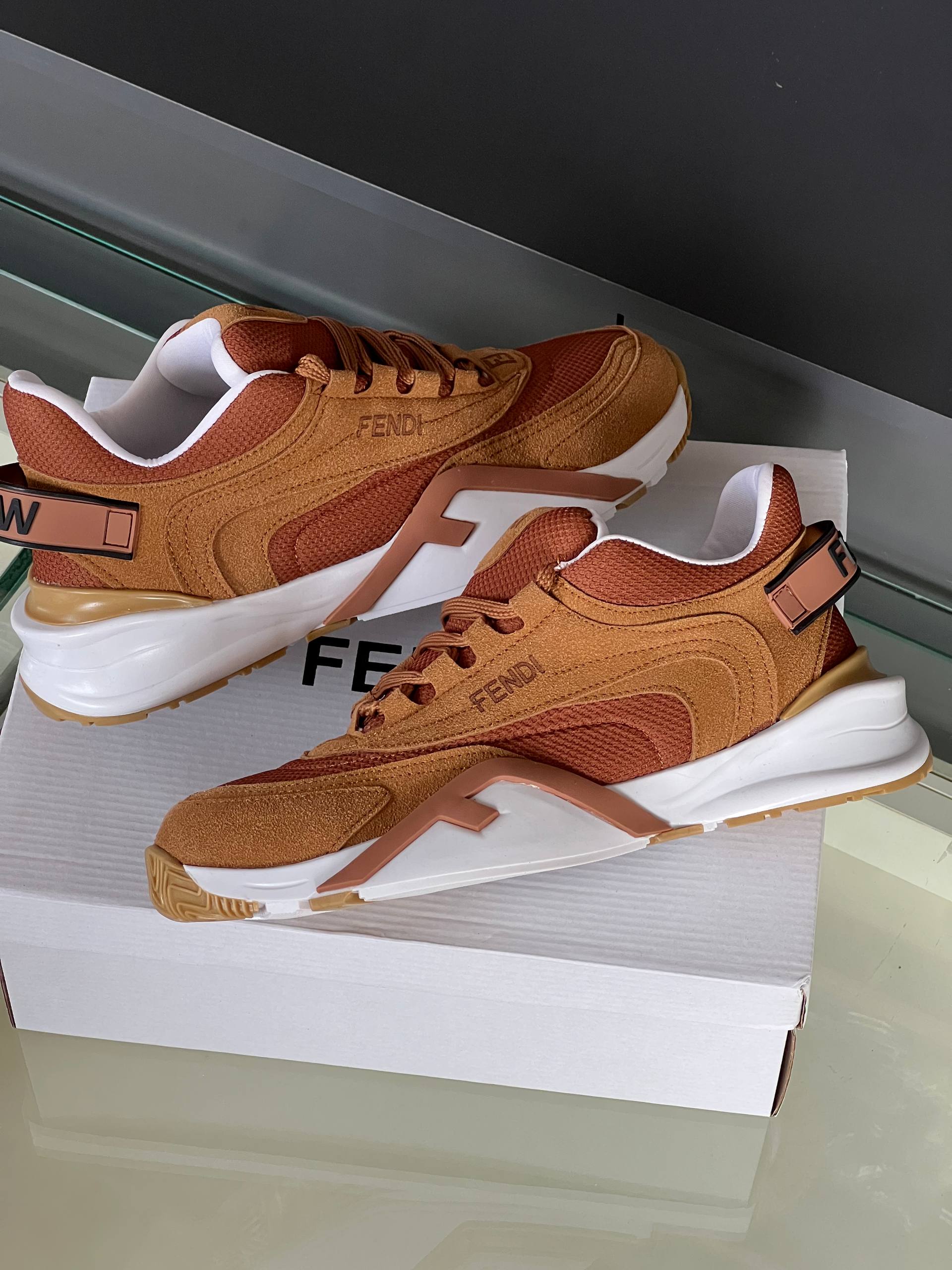 Fendi Flow Tobacco Brown Sneakers – Image 3