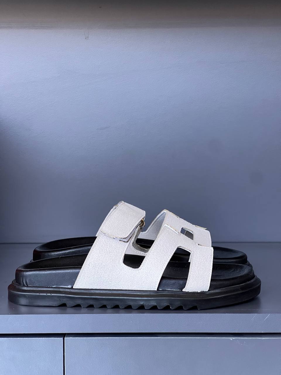 Hermes Chypre White Sandals – Image 5