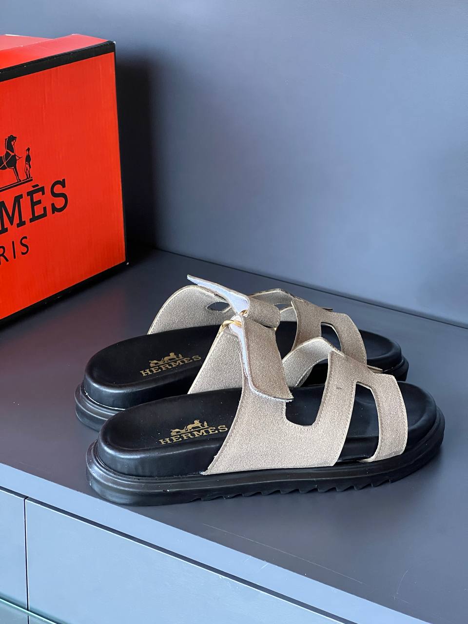 Hermes Chypre Beige Sandals – Image 4