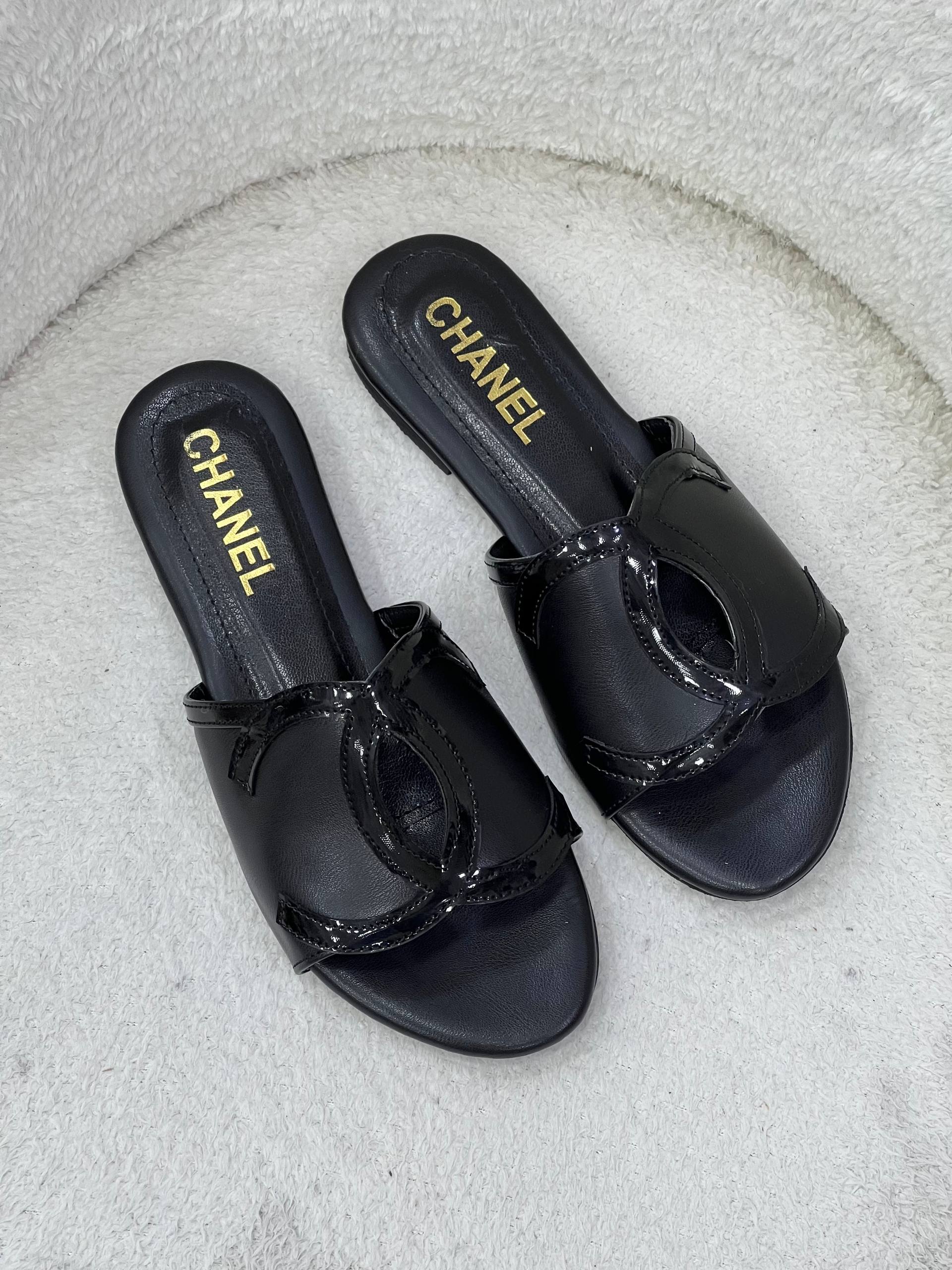 Chanel Mules Slippers – Image 5