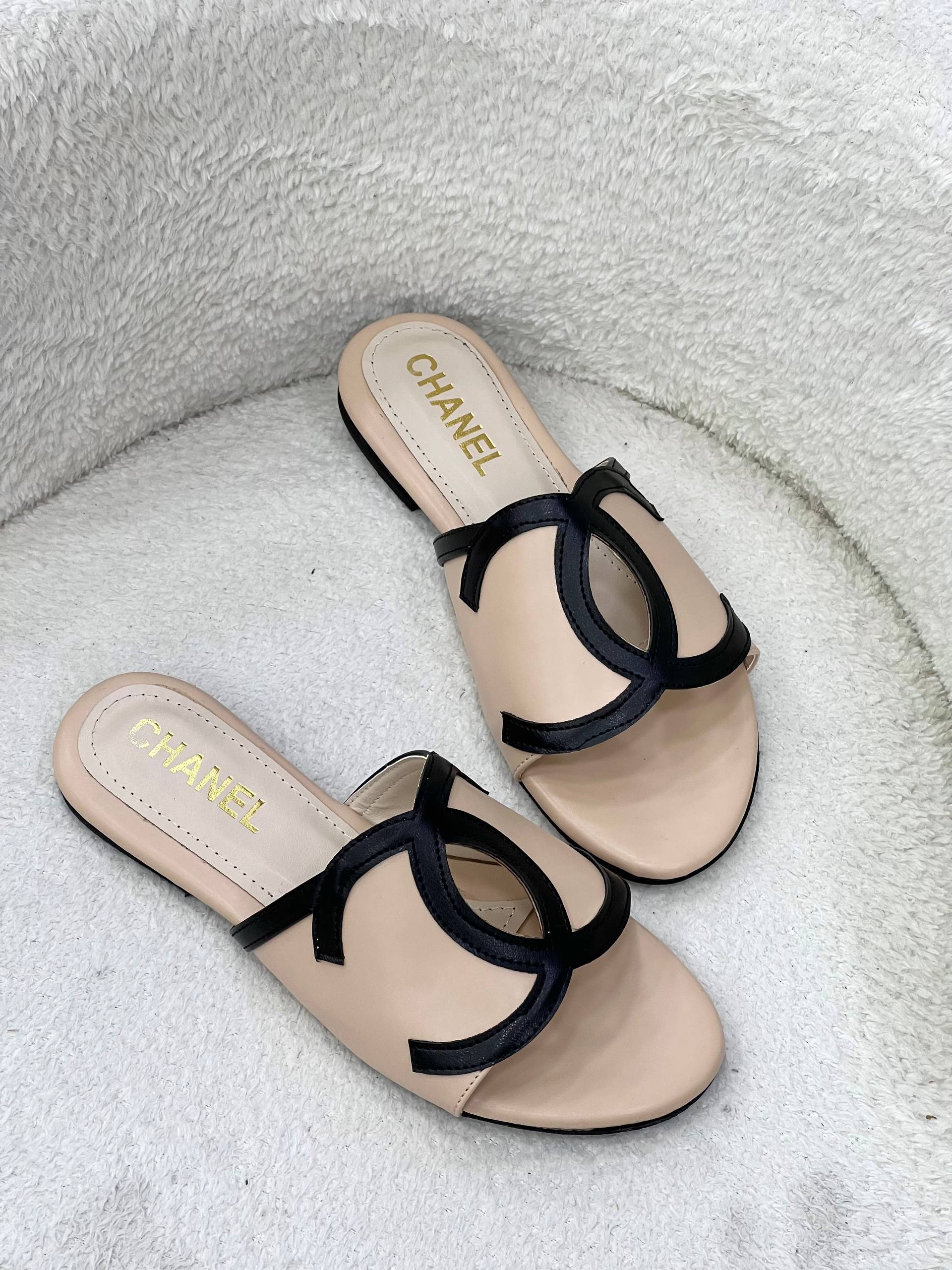 Chanel Mules Slippers – Image 3