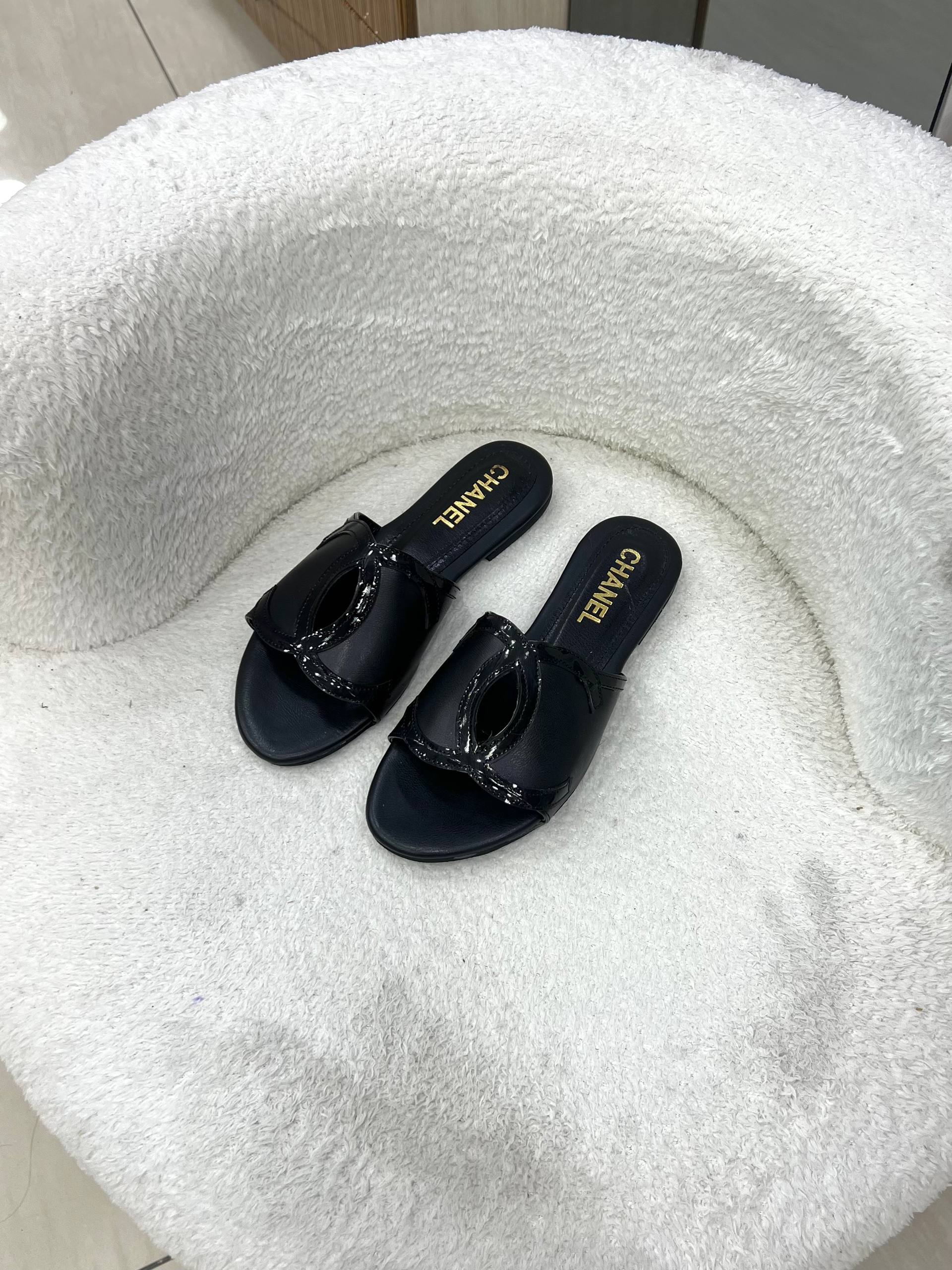 Chanel Mules Slippers – Image 8
