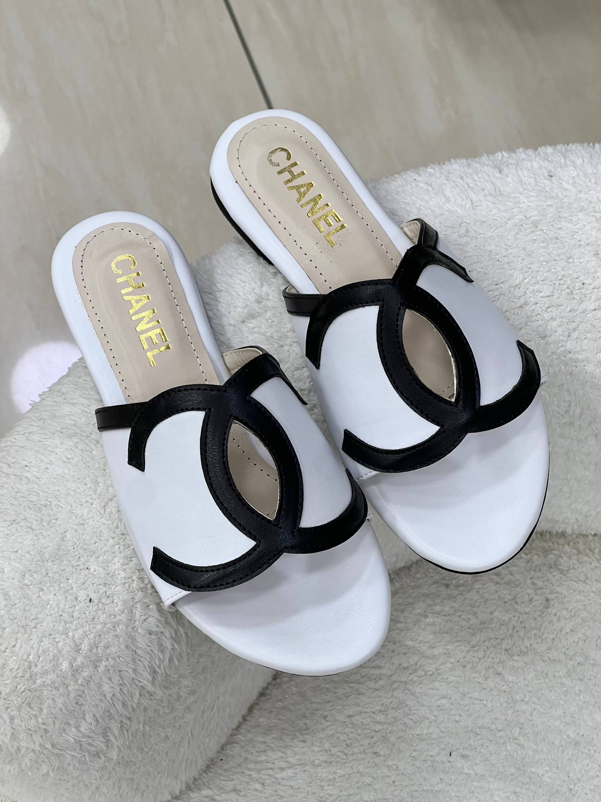 Chanel Mules Slippers – Image 9