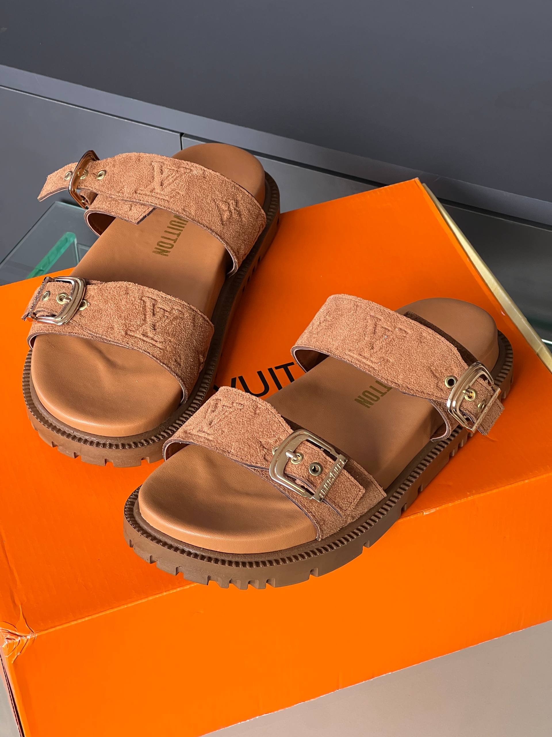 Louis Vuitton Bom Dia Mule Flat – Image 11