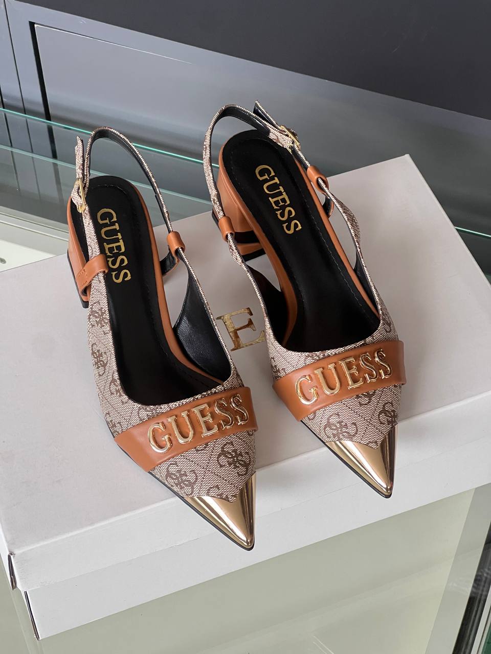 Guess Slingback Camel Block Heels – Image 2