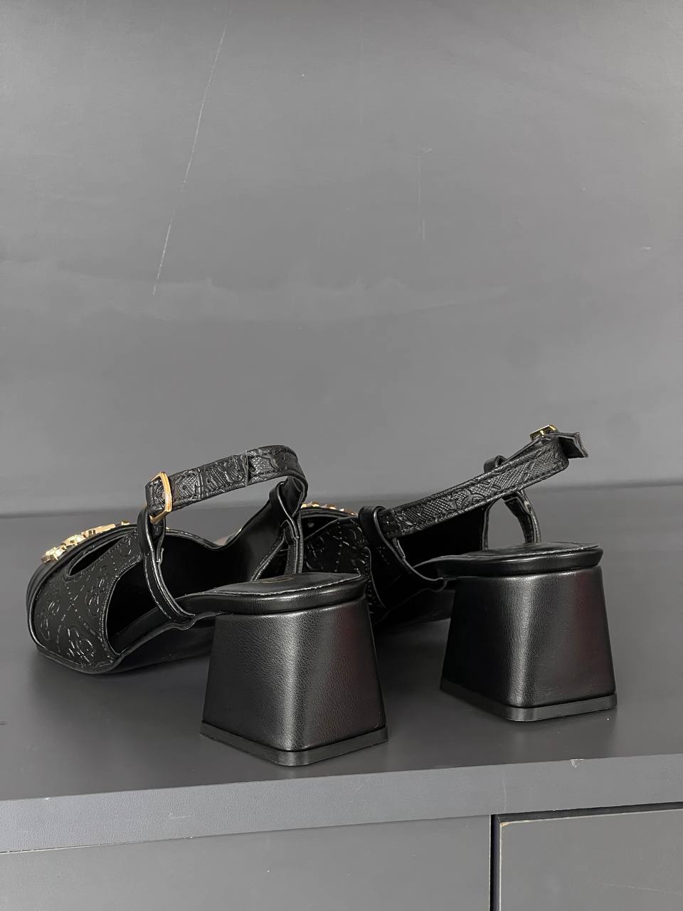 Guess Slingback Black Block Heels – Image 4