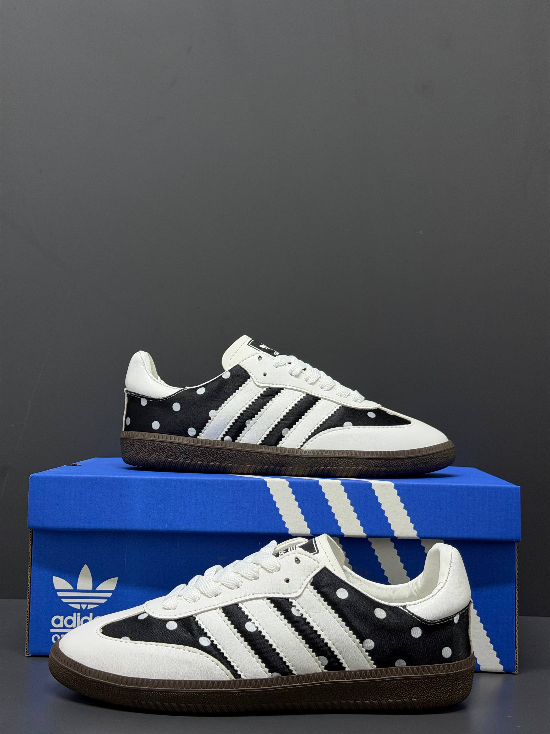 Adidas Samba White Polka Dot Sneakers – Image 5