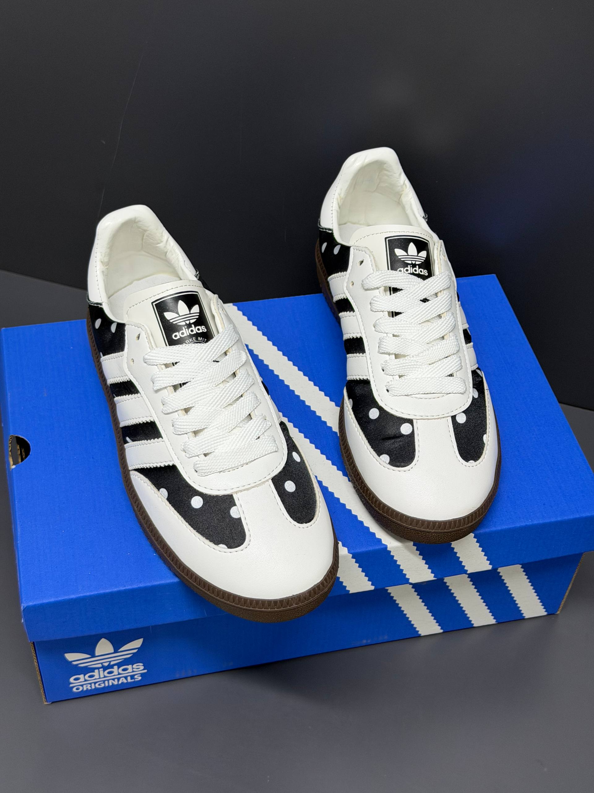 Adidas Samba White Polka Dot Sneakers – Image 2