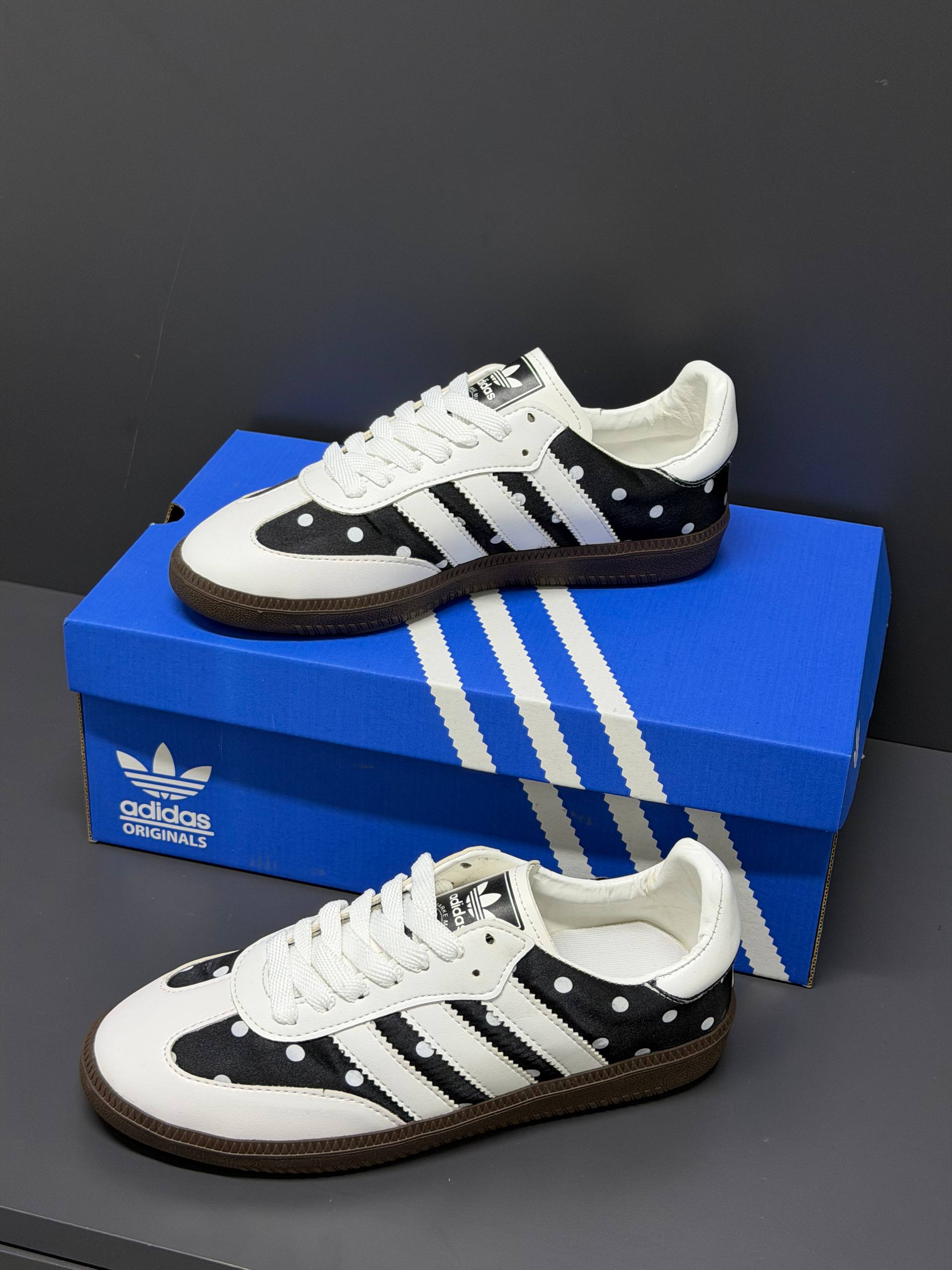 Adidas Samba White Polka Dot Sneakers – Image 4
