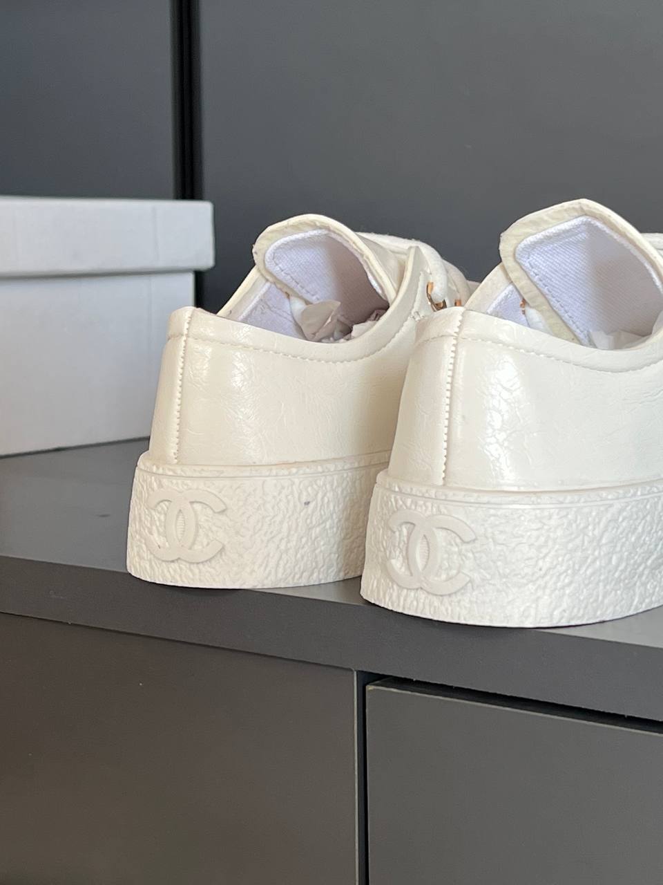 Chanel 202P Leather Sneakers – Image 20