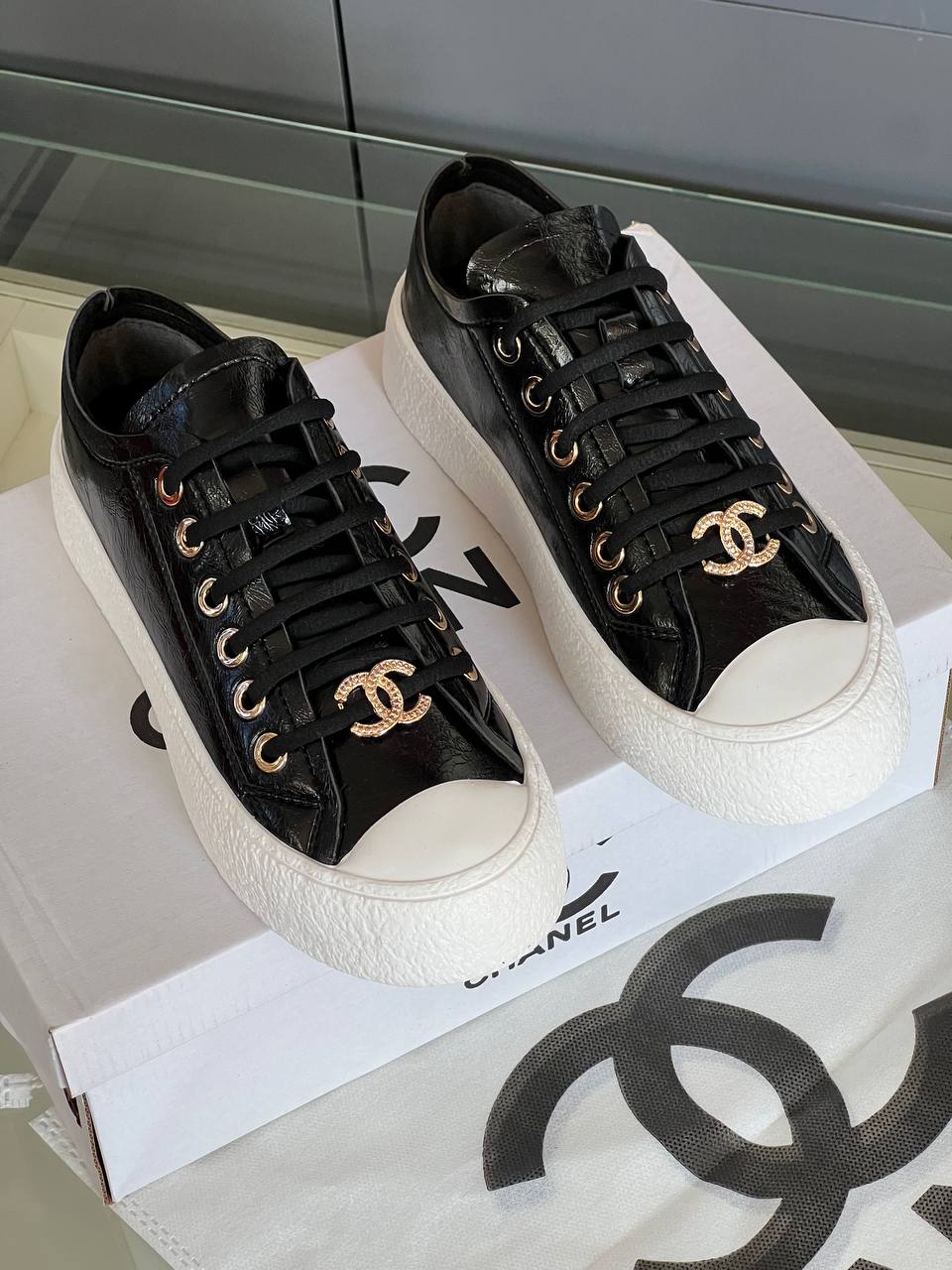 Chanel 202P Leather Sneakers – Image 6