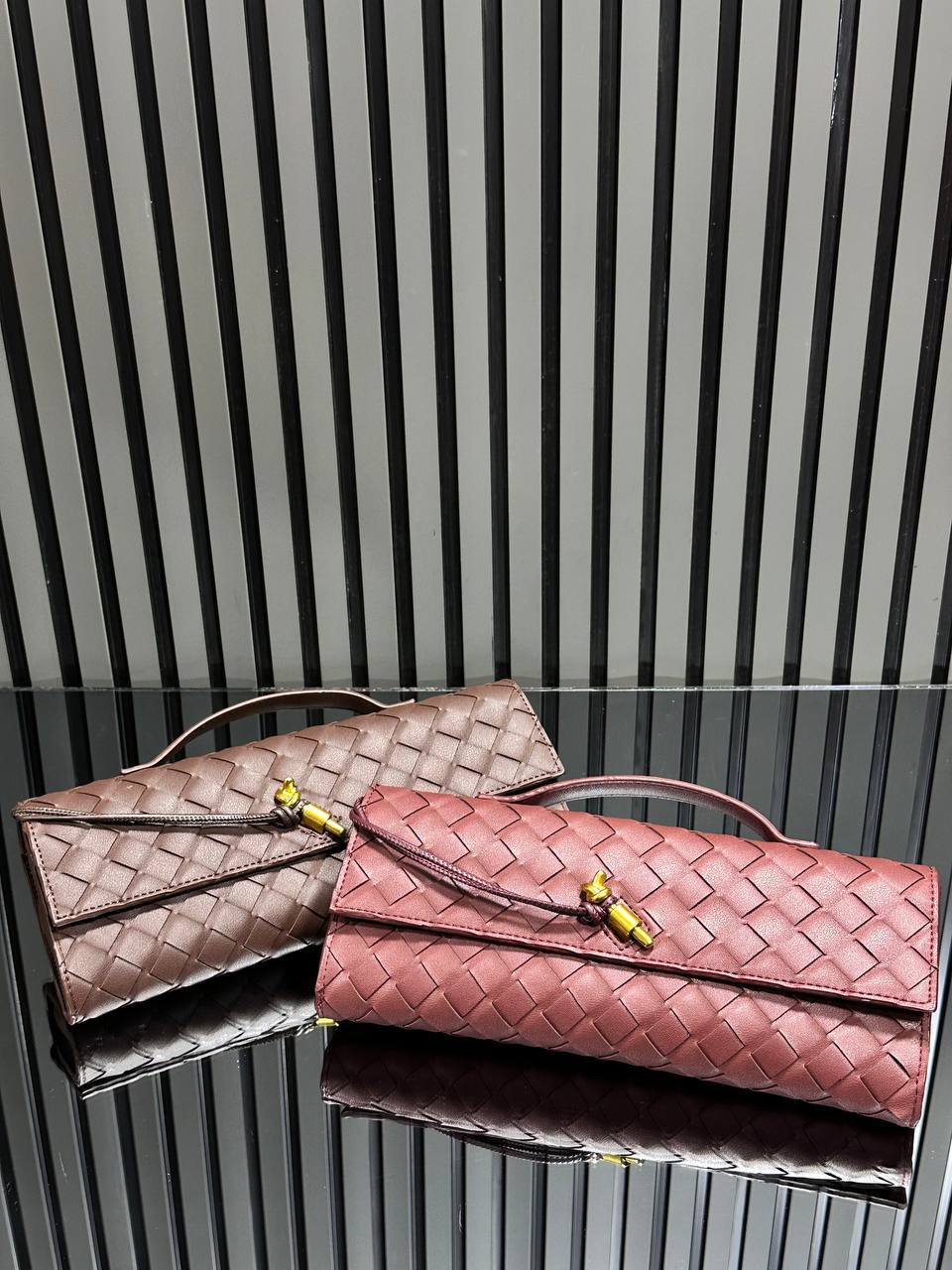 Bottega Veneta Andiamo Clutch Bag – Image 15