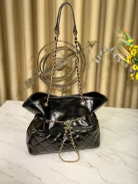 Chanel Hobo Black Tote Bag – Image 2