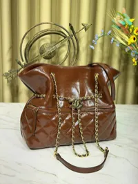 Chanel Hobo Tote Bag – Image 3