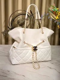Chanel Hobo Tote Bag – Image 1