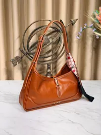 Gucci Jackie Shoulder Bag  – Image 2