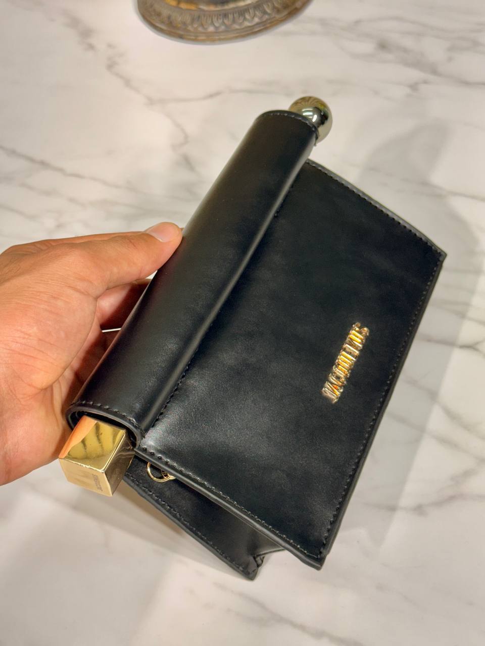 Jacquemus La Petite Pochette Shoulder Bag – Image 6