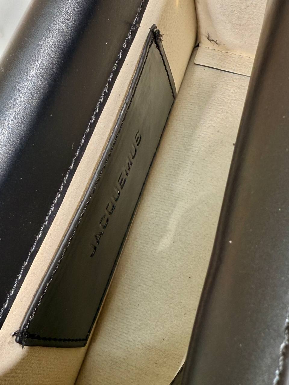 Jacquemus La Petite Pochette Shoulder Bag – Image 24