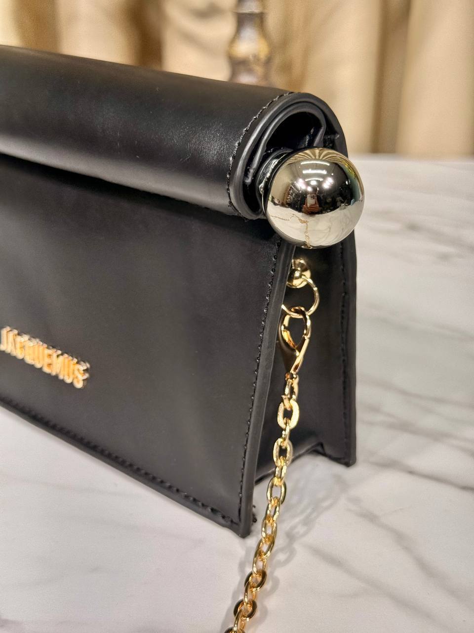 Jacquemus La Petite Pochette Shoulder Bag – Image 8