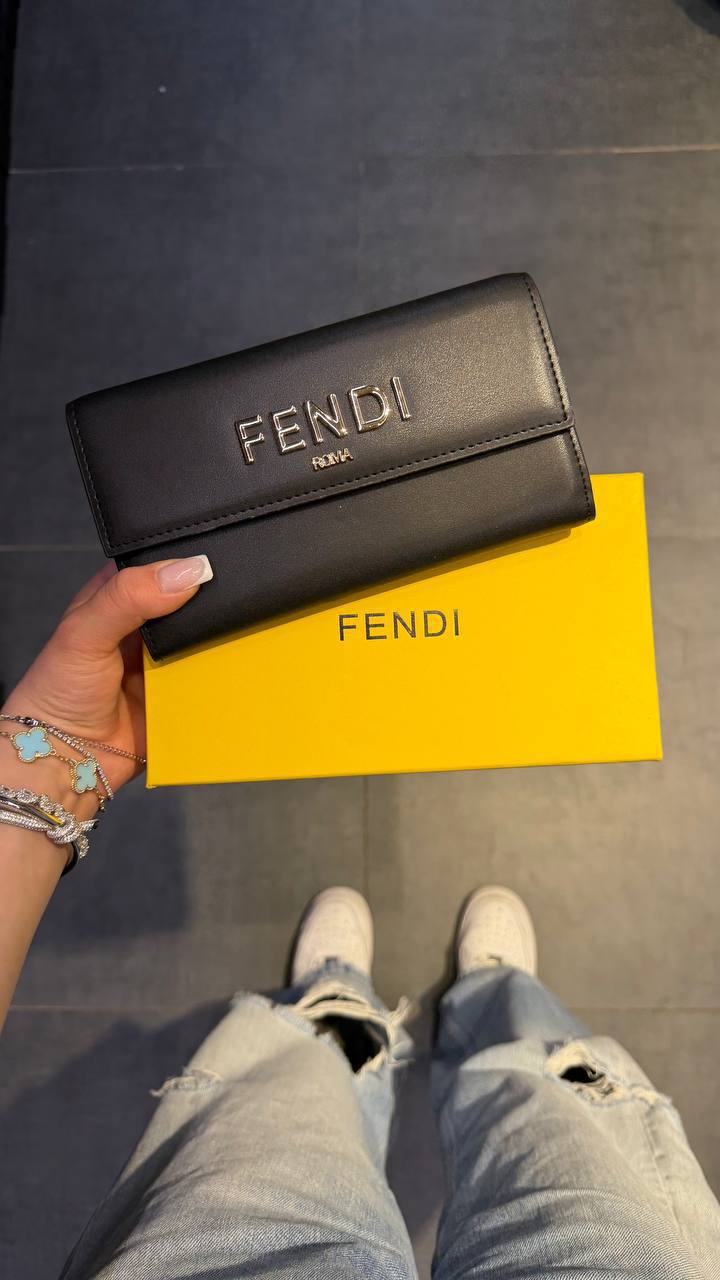 Fendi Roma Continental Black Wallet – Image 1