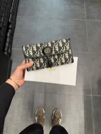 Dior Bobby Pouch Wallet – Image 1