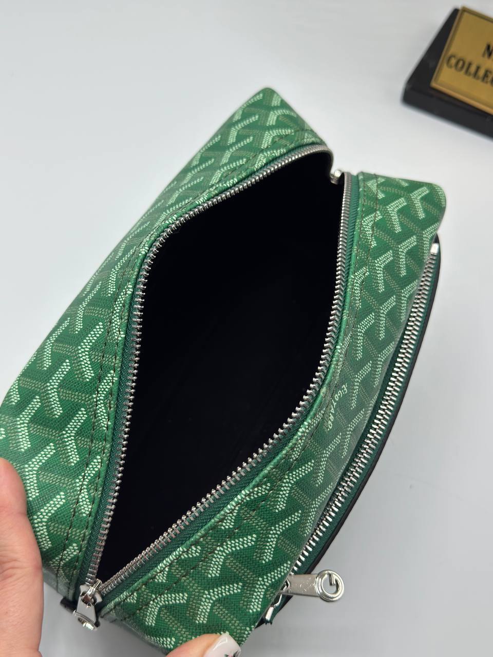 Goyard Boeing 25 Toiletry Bag – Image 12