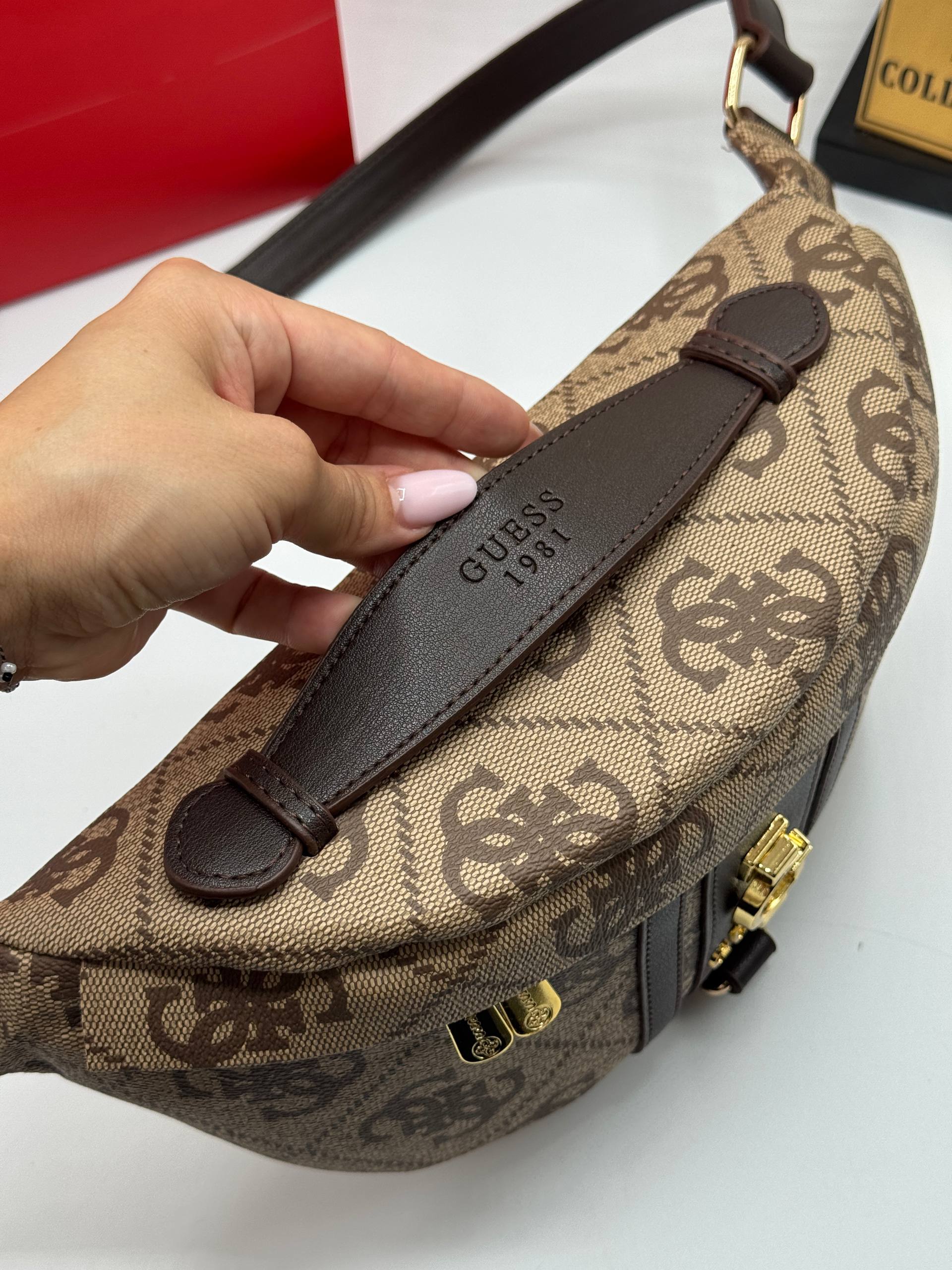 Guess Vezzola Smart 4G Bag – Image 3