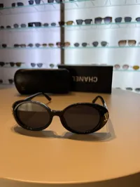 Chanel CC Plaque Round Sunglasses – Image 3