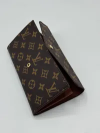 Louis Vuitton Sarah Wallet – Image 3