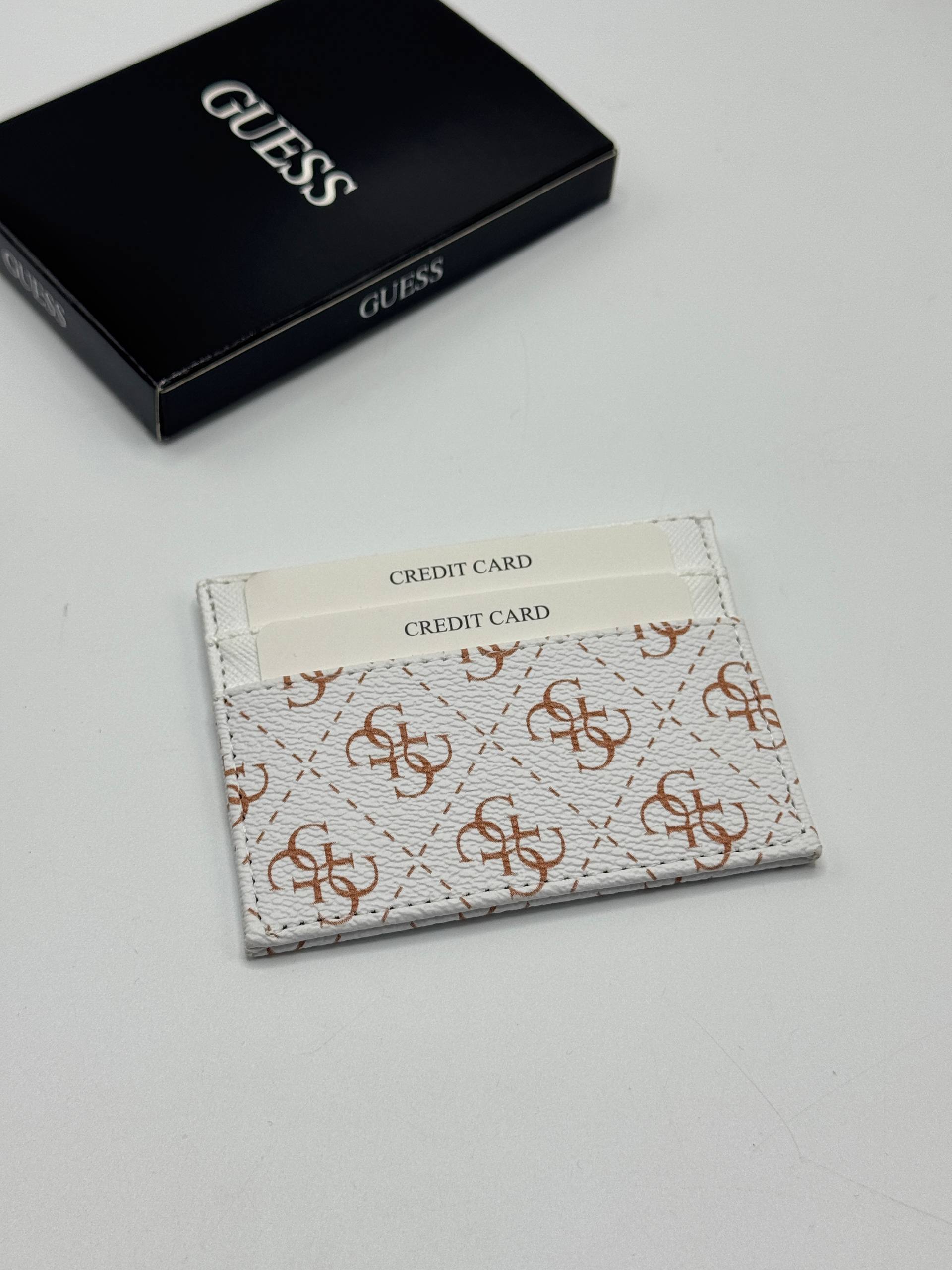 Guess Card Holder  – Image 3