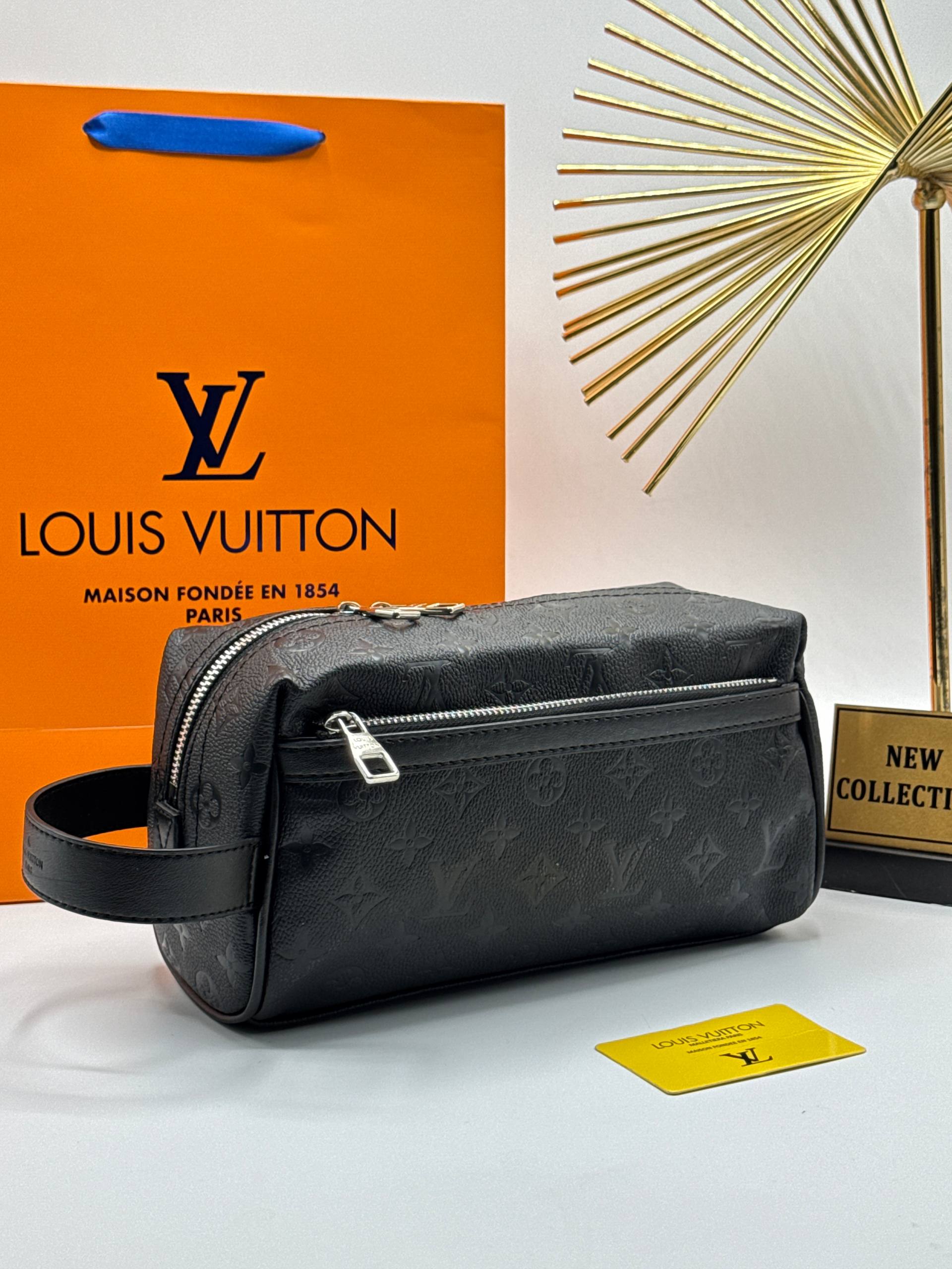 Louis Vuitton Dopp Kit – Image 8