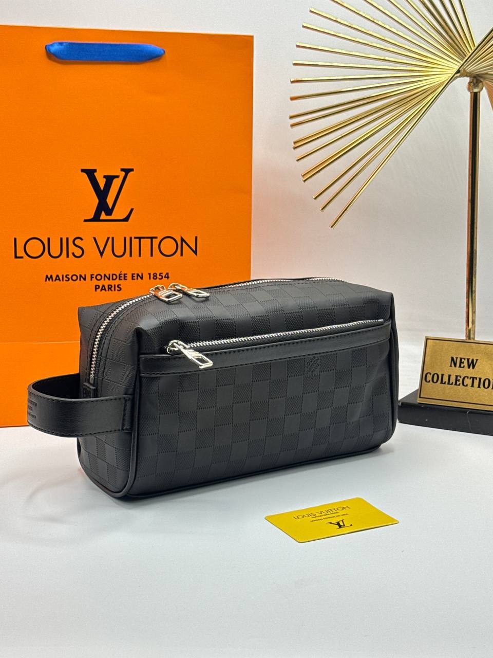 Louis Vuitton Dopp Kit – Image 12