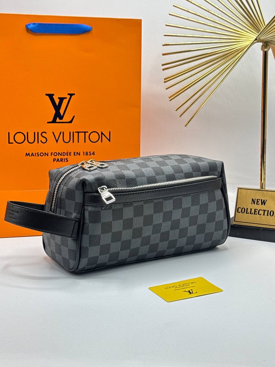 Louis Vuitton Dopp Kit – Image 14
