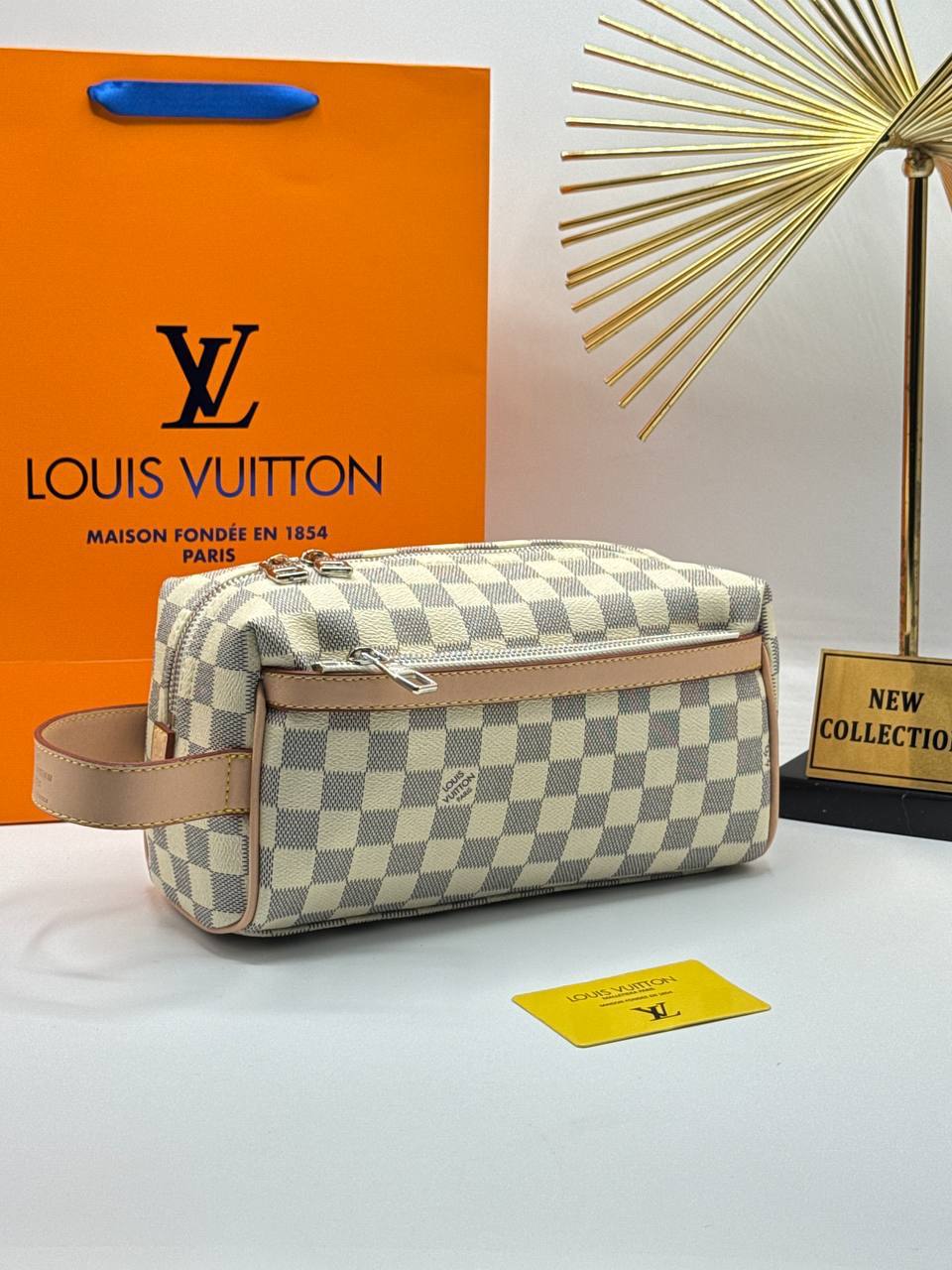 Louis Vuitton Dopp Kit – Image 15