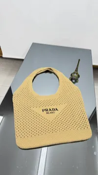Prada Beach Bag Round Strap – Image 3
